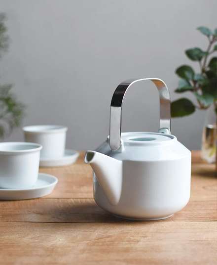 Leaves to Tea Teapot